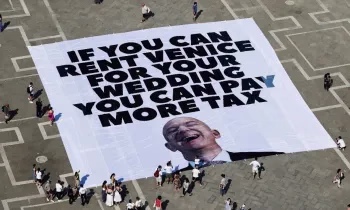 Свадьба века: «Если Вы можете арендовать Венецию, платите больше налогов!»