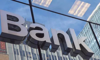 Нацбанк КР утвердил кандидатуры топ-менеджеров двух банков