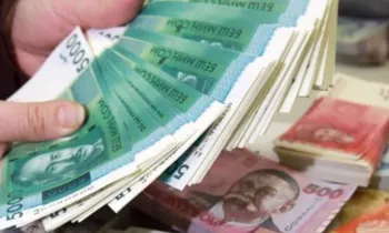 Объем наличных денег в обращении превысил 378 млрд сомов