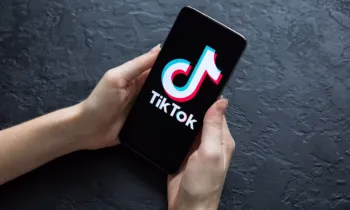 Трамп утвердил передачу TikTok под контроль американских компаний
