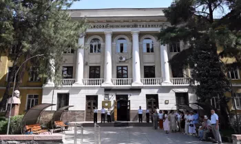 Минфин получил в ведение Бишкекский финэкономтехникум