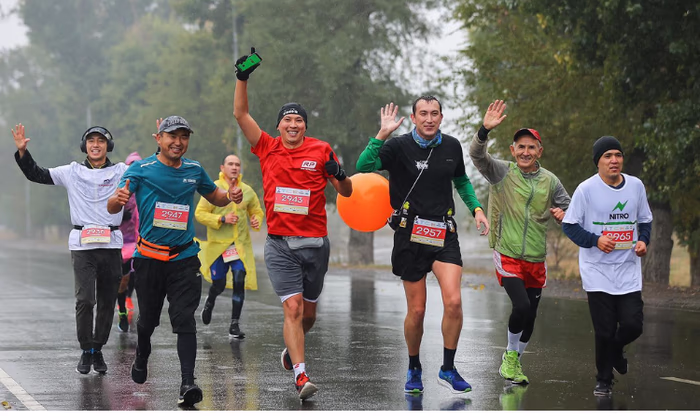 Банки Кыргызстана приняли участие в марафоне «МБулак Куз Деми»