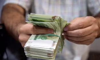 Иранская валюта обесценилась до исторического минимума