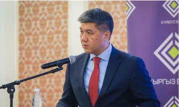 Мелис Тургунбаев Улуттук банктын төрагалыгынан кетип жатат: анын айрым эмгектери