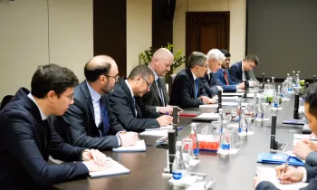 Нацбанк КР и МВФ проводят весенний раунд консультаций