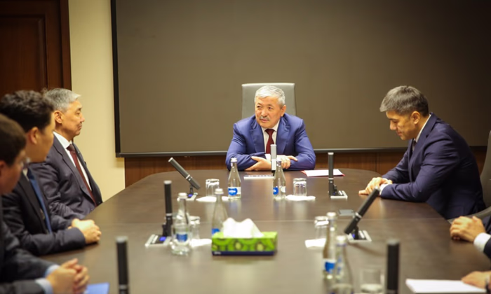 Коллективу Национального банка представили нового председателя