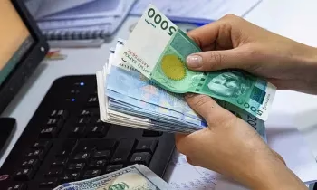 Кыргызстандыктардын орточо айлыгы 50 миң сомго жакындады