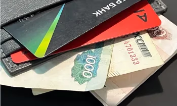 ЦБ РФ раскрыл привычки россиян: карты есть у всех, но без наличных никуда