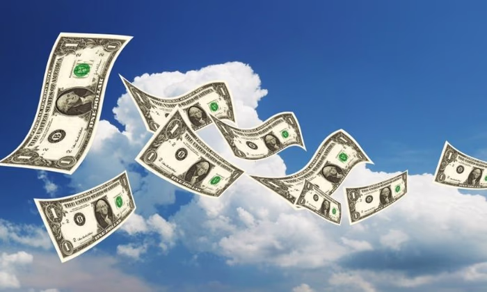 Четыре системы денежных переводов закрыты в Кыргызстане