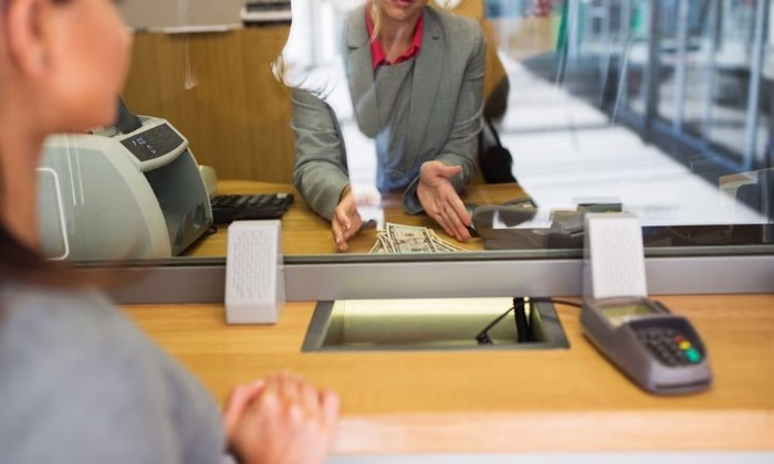 Банки Кыргызстана смогут работать уже сегодня