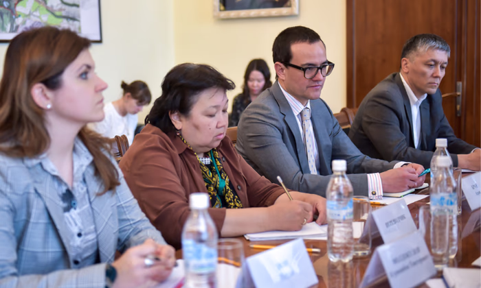 Делегация Европейского инвестиционного банка посетила мэрию Бишкека