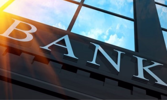 Графики работы банков Кыргызстана с 30 апреля по 9 мая