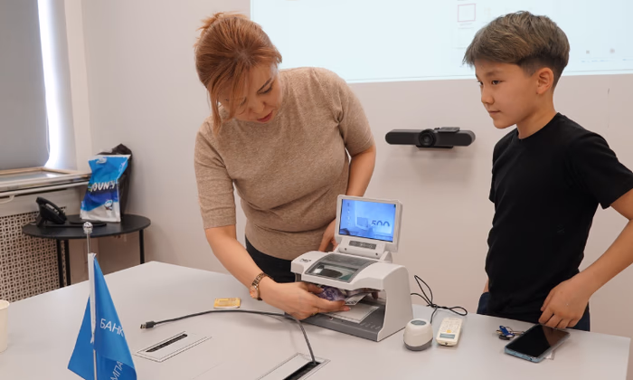 Интерактивный урок для школьников прошел в «Банке Компаньон»