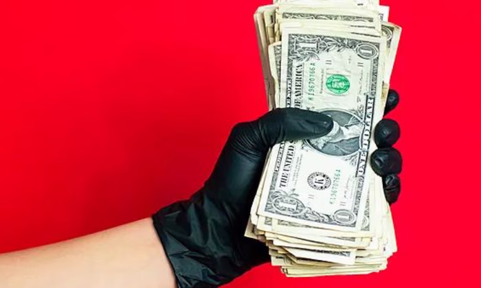 Кыргызстанец оштрафован за теневой обмен валюты