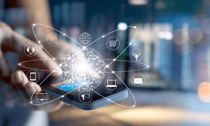 В КР зарегистрирован оператор международной системы электронных денег OneVision