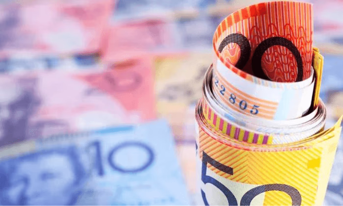 В марте в КР по системам денежных переводов поступило 170 млн долларов