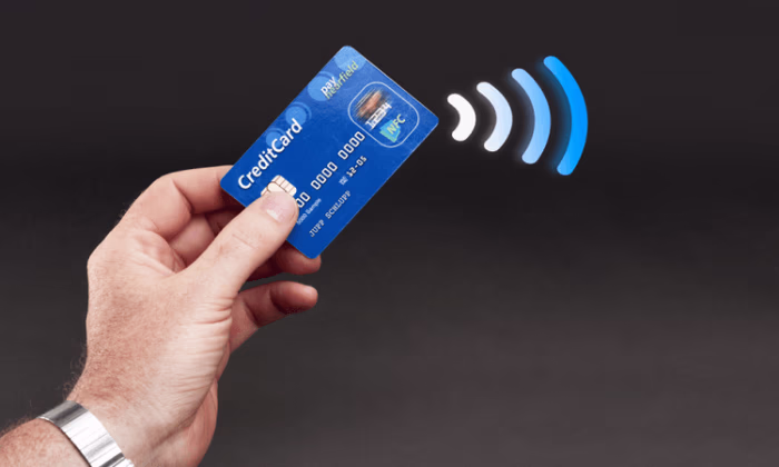 «Бакай Банк» запустил бесконтактное обналичивание денег в банкоматах