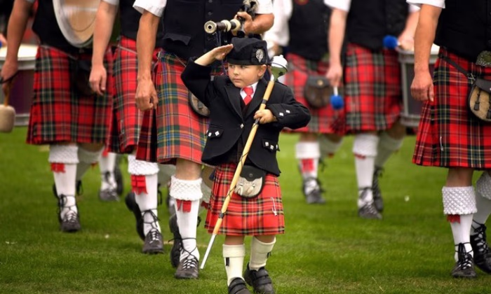 В госсекторе Шотландии хотят внедрить четырехдневную рабочую неделю