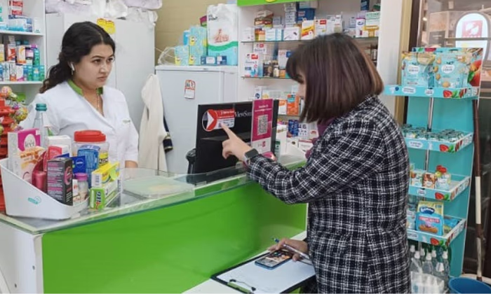 В торговых точках Каракола проведен мониторинг по приему безналичной оплаты