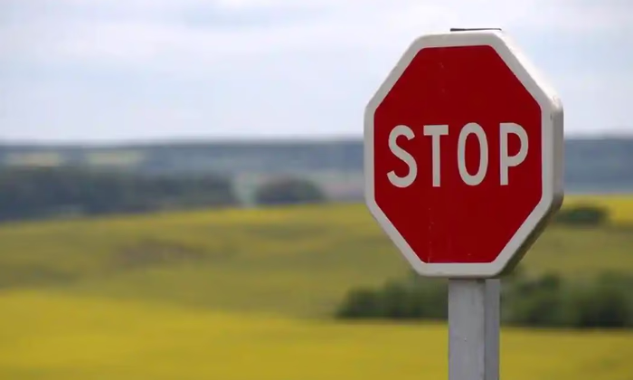 В Оше и Узгене приостановлено действие лицензий в трех обменного бюро