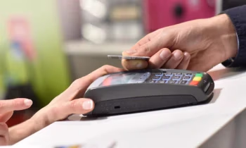 С 1 января 2024 года МПЦ прекратил выпуск магнитных карт НПС «Элкарт»