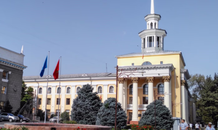 Нацбанк КР согласовал кандидата на должность в KICB