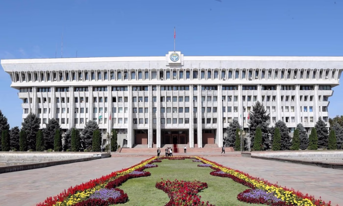 Проект Налогового кодекса КР одобрен в третьем чтении