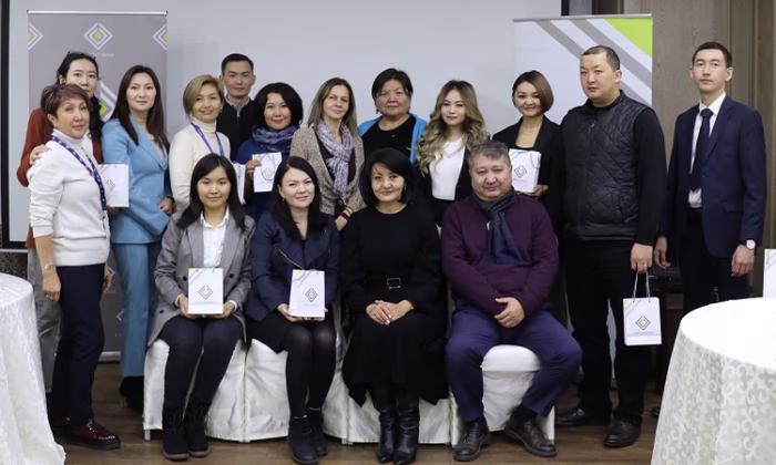 В НБ КР подвели итоги кампании к Всемирному дню сбережений-2021