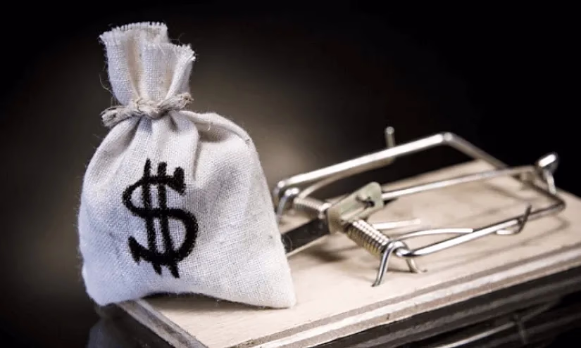 Защита финансов от мошенников: никому не верьте