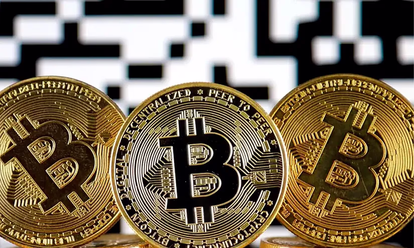 Стоимость биткоина опустилась ниже $75 тысяч