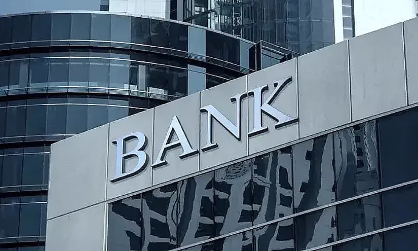 Улуттук банктын жаңы токтому: Банктар үчүн азыраак тобокелдик, бизнес үчүн көбүрөөк колдоо