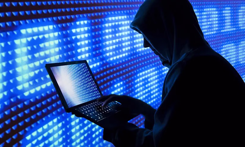 Аферисты от имени Нацбанка и ГКНБ похитили 600 тысяч сомов