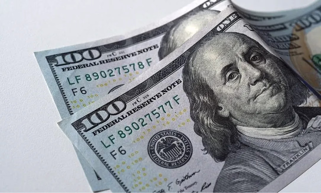 Бир жыл ичинде бешинчи валюталык интервенция: Улуттук банк валюта рыногуна 38 млн доллар сатты