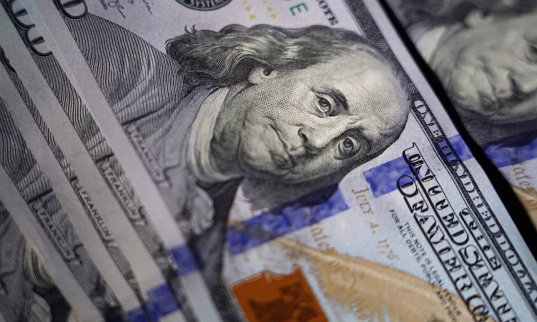 Богатство миллиардеров растет на фоне бедности почти половины населения мира