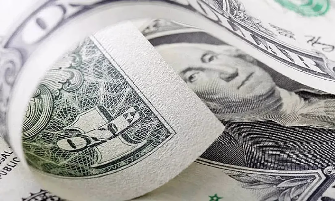 Улуттук банк 178,9 млн доллар суммасында рекорддук интервенция жасады