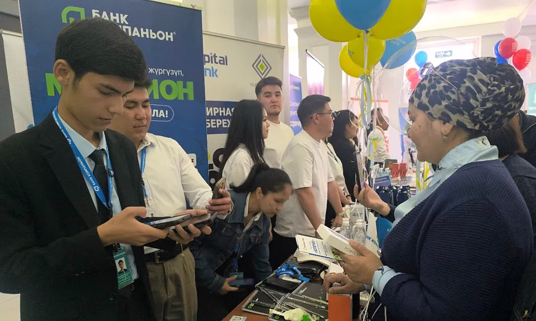 Global Money Week - 2026: «Банк Компаньон» принял участие в финансовой ярмарке в ОшГУ