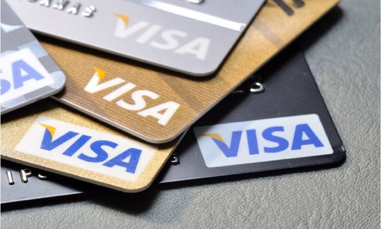 Акция: Карта Visa с бесплатной доставкой