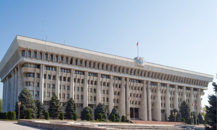 В законы КР по вопросам противодействия отмыванию денег внесут изменения