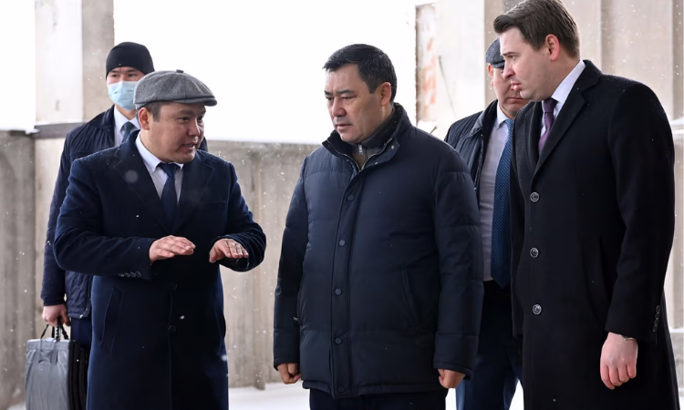 Садыр Жапаров принял участие в запуске завода по производству арматуры