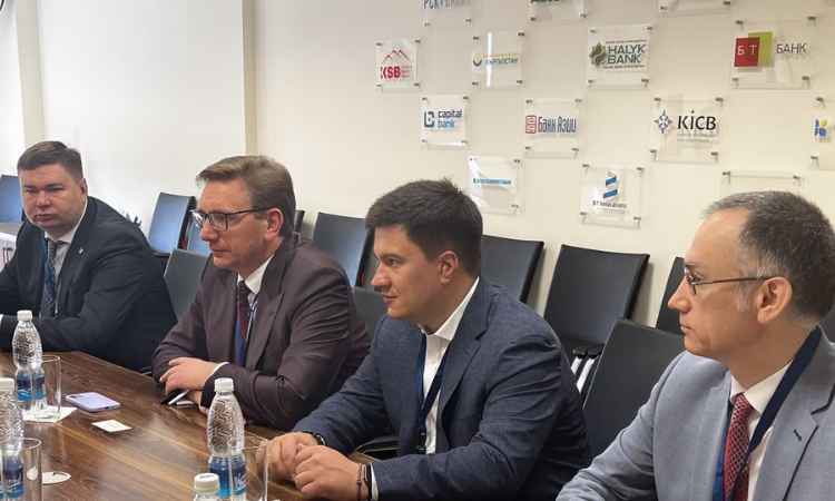 «Газпромбанк» внедряет новый продукт для коммерческих банков Кыргызстана