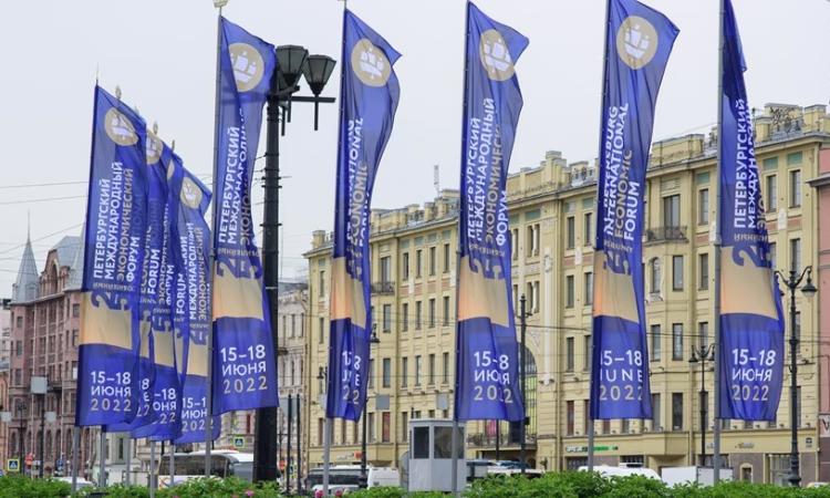 Акылбек Жапаров примет участие в Петербургском экономическом форуме