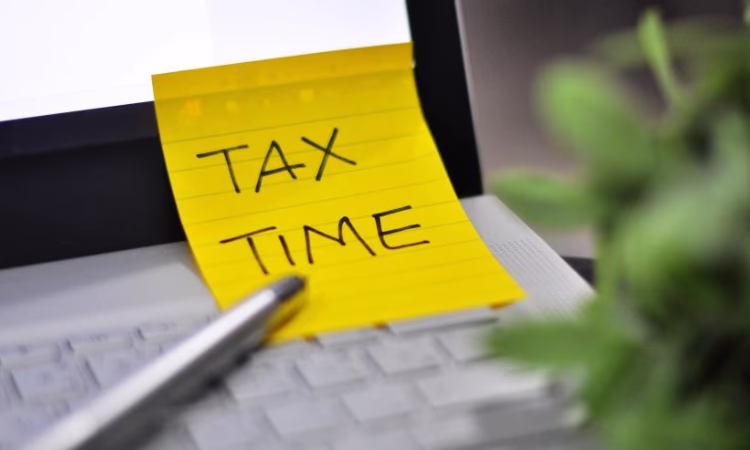 За 9 месяцев собрано более 148 млрд сомов налогов и страховых взносов