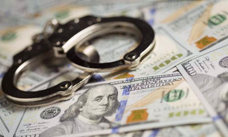 ГСФР выявила операции, связанные с преступными доходами