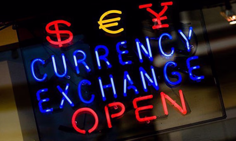 Куда звонить, если в обменках инвалюта продается не по курсу на стенде?