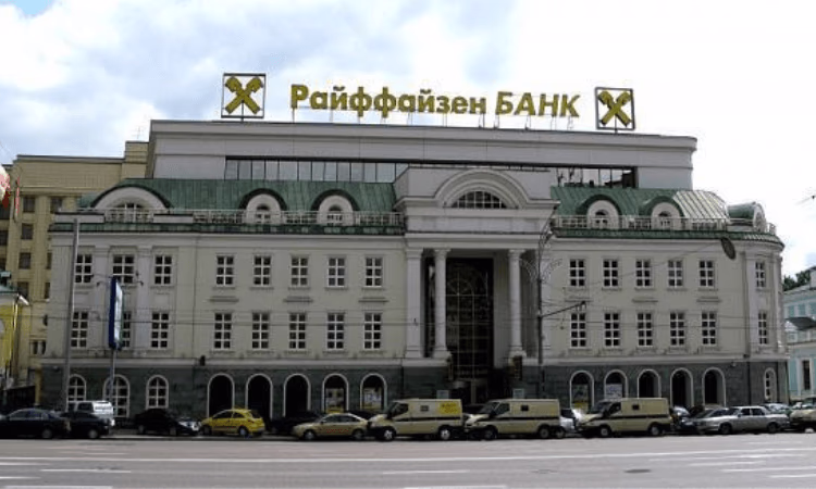 KICB закроет корсчет в российских рублях в Райффайзен Банке