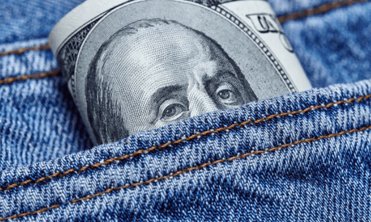 Очередной валютчик наказан штрафом