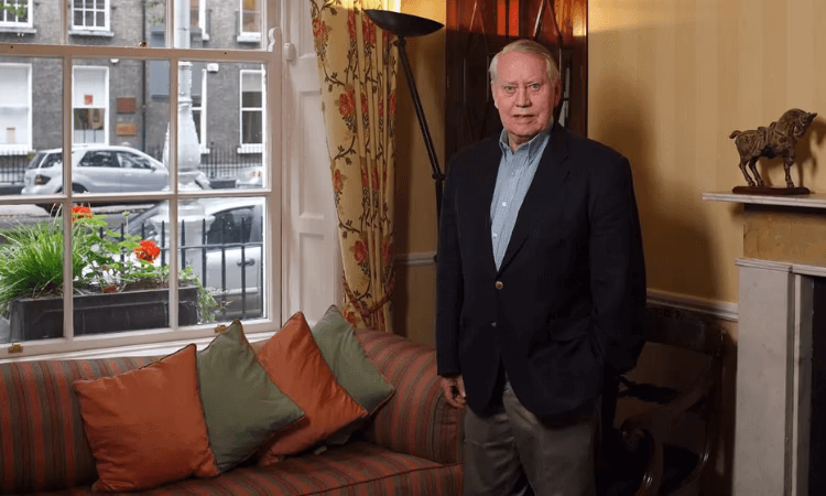 Чак Фини: «Логично вкладывать деньги в добрые дела, а не класть их в банк»