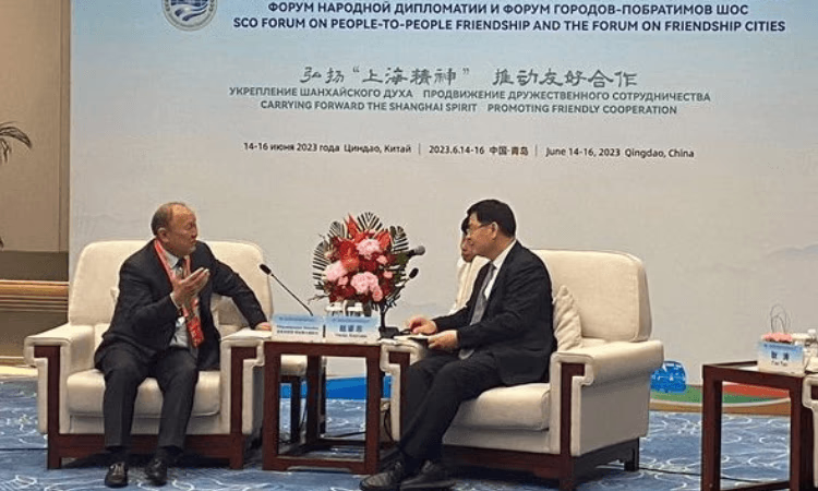 Бишкек и Циндао развивают побратимские отношения