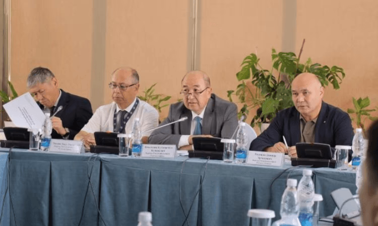 Депутаты ЖК КР приняли участие в семинаре НБ КР об итогах 2022 года