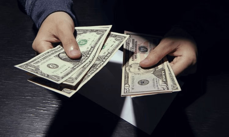 Очередной теневик оштрафован на 17 500 сомов